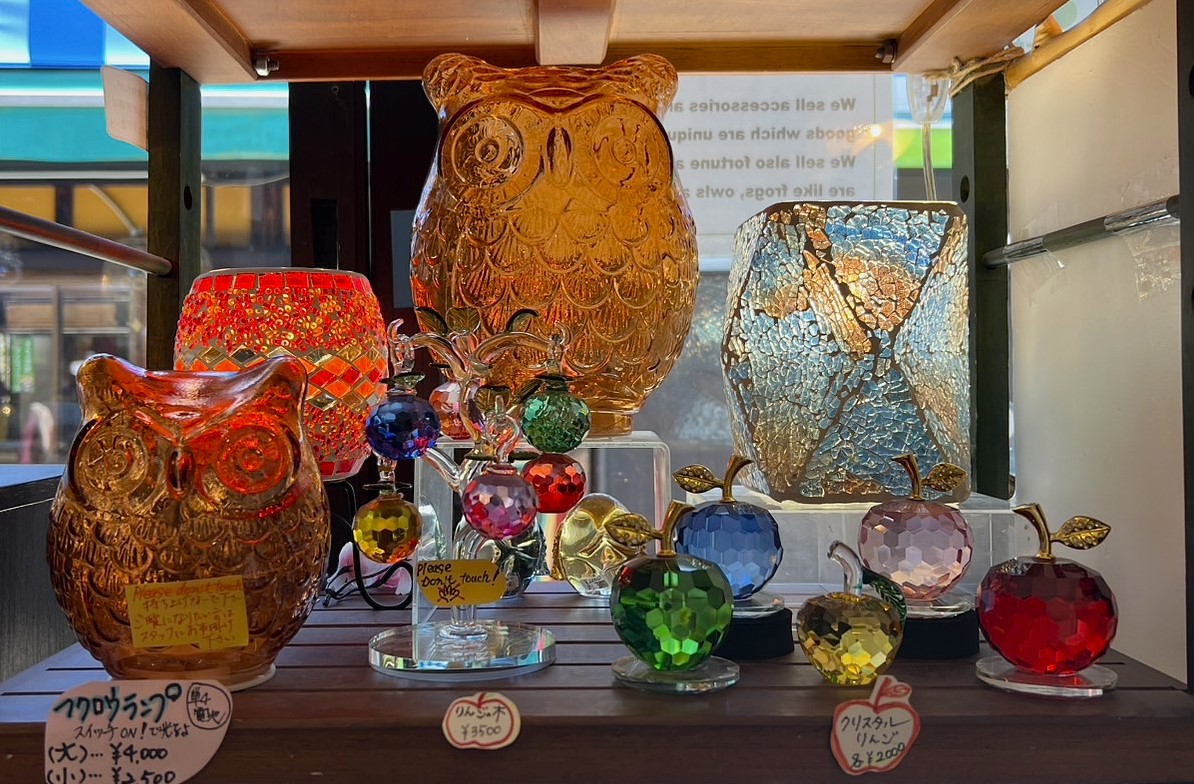 【新品未使用】さえらアキアカネ　ガラス小物