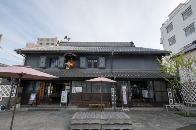 中町　蔵シック館