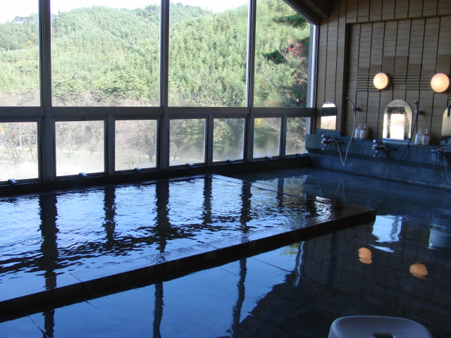 穴沢温泉　松茸山荘