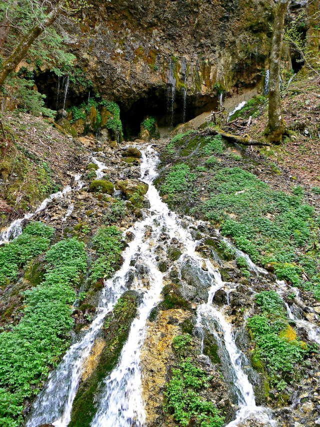 白骨温泉　竜神の滝