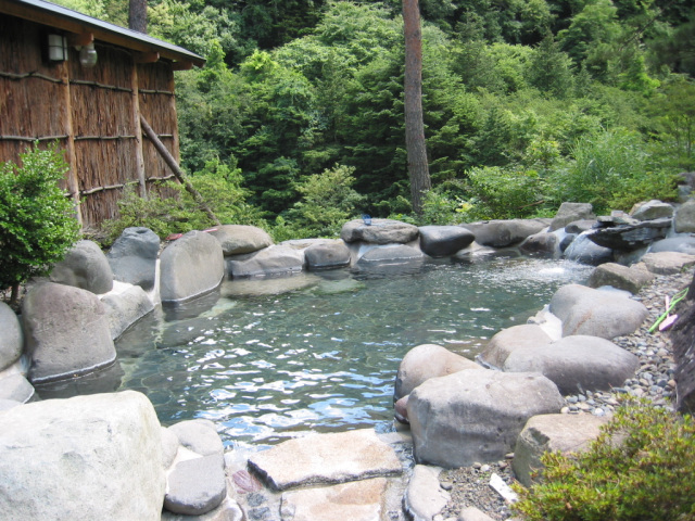扉温泉　桧の湯