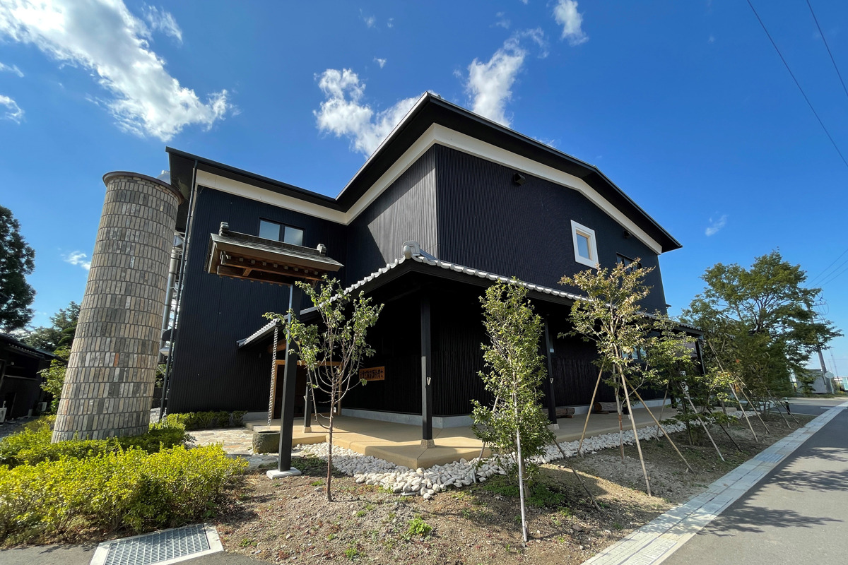 松本市内には老舗の酒蔵が点在している