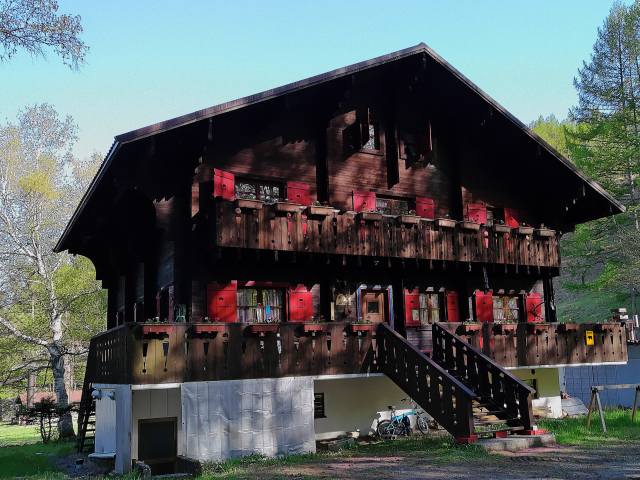 登攀小屋・岩雪沢