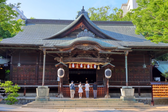 四柱神社