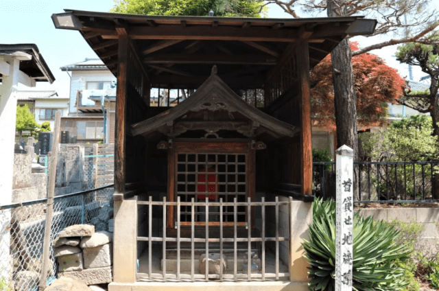 飛龍山賢忠寺跡・首貸せ地蔵尊