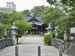 四柱神社 (3)