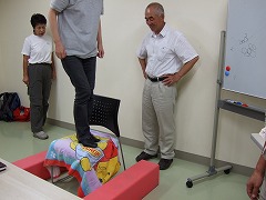 段を歩いてみよう