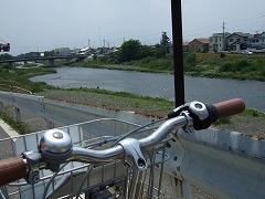 奈良井川が梓川に合流すると犀川になるらしい