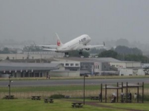 大阪－松本間約５０分の快適な空の旅をお楽しみください！