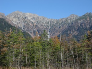 上高地から穂高を望む10月26日