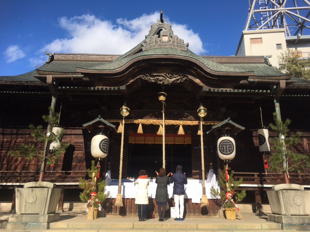 四柱神社