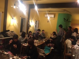会場