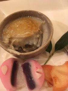 なかみ