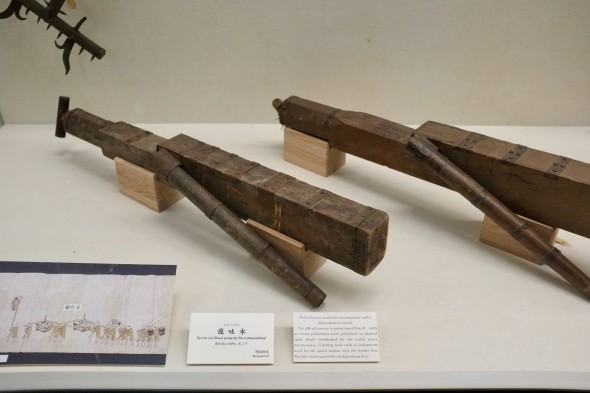 Big wooden water guns for fire fighting