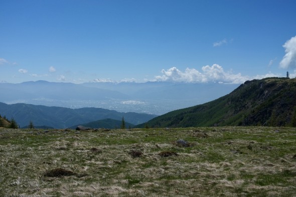 Mountains! And I believe that's Matsumoto down below.