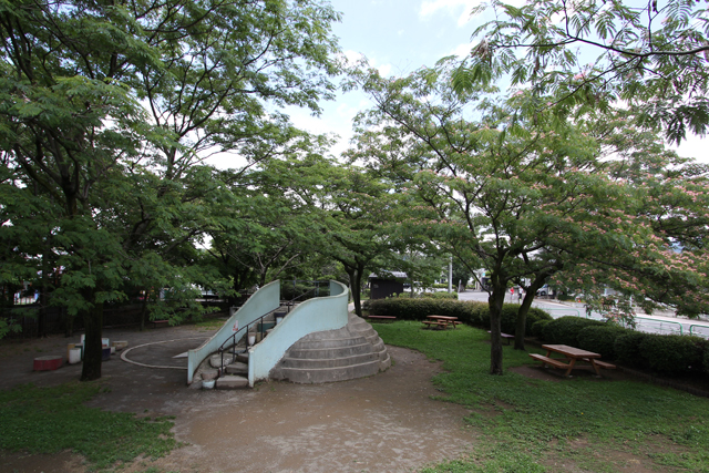 ねむの木公園