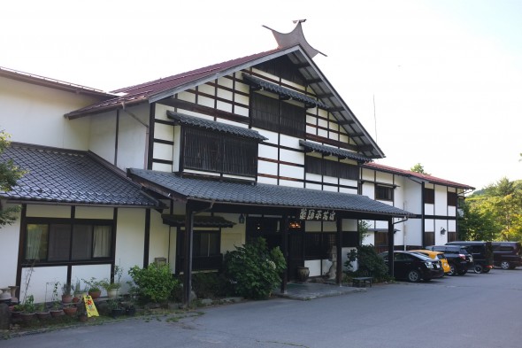 Akanejuku, main building