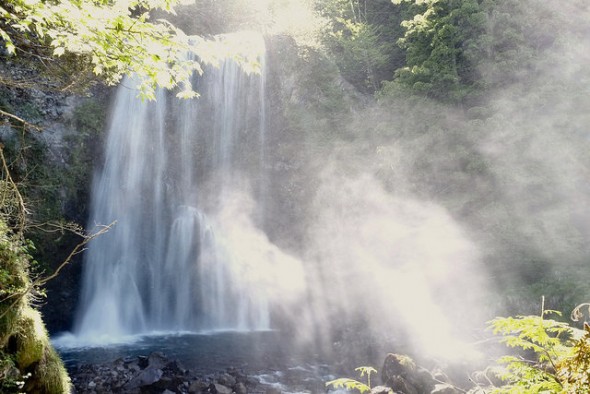 Zengoro Falls