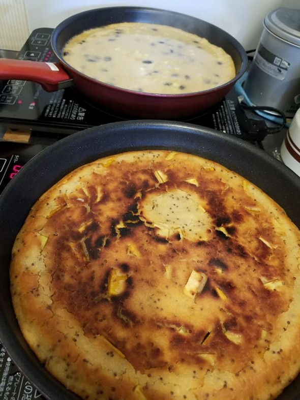 Usuyaki getting cooked up in the frying pans