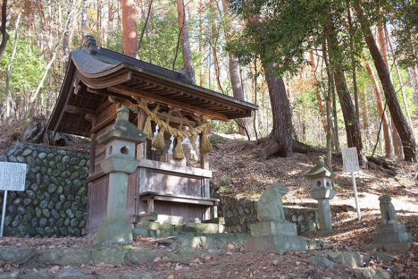 Tenmangu Shrine in the forest