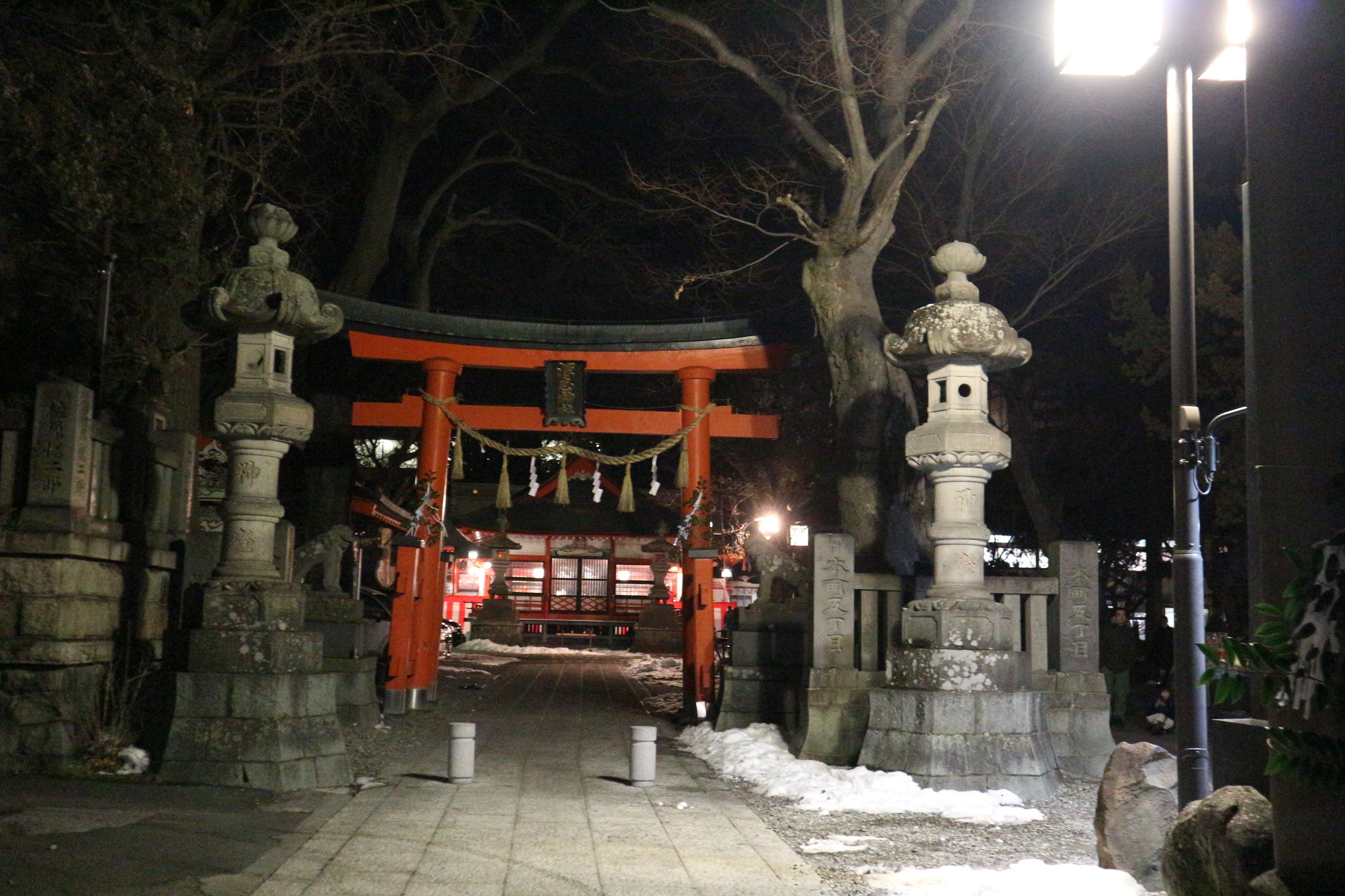 鳥居