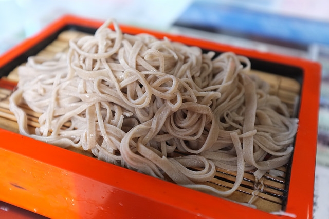 Chilled soba on a basket